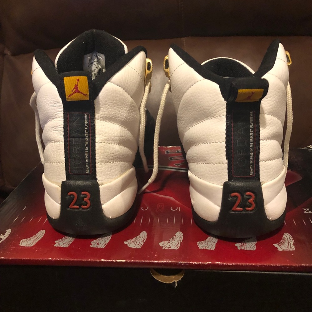 Jordan Taxi 12s - Picture 3 of 5